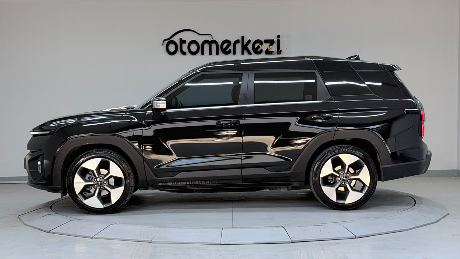 KGMOBILITY TORRES 27